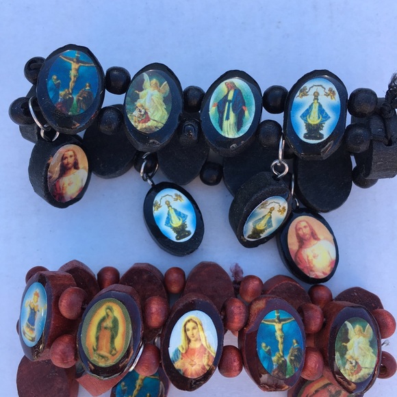 12 Catholic Saints Wood bracelets (6brn & 6 black) - Picture 1 of 1