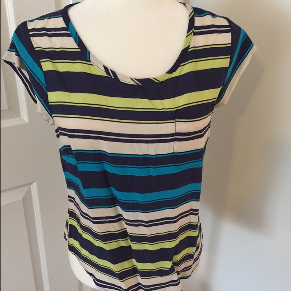 📚 2/$12 Cynthia Rowley Striped Top