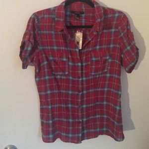 Cute plaid shirt I never wore