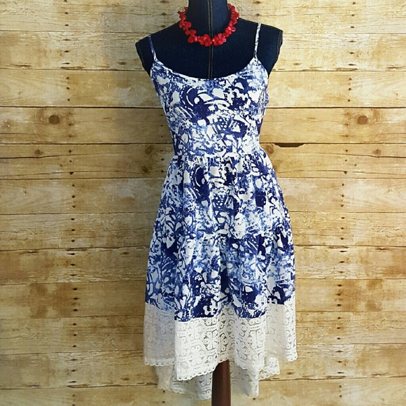 ✔LAST ONE!✔NWT S M Hi-Low Blue Lace Dress - Picture 2 of 4