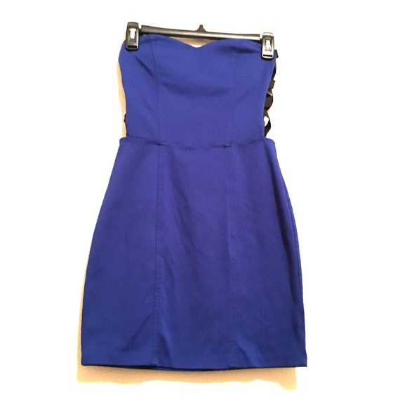 Blue with crossed sides dress