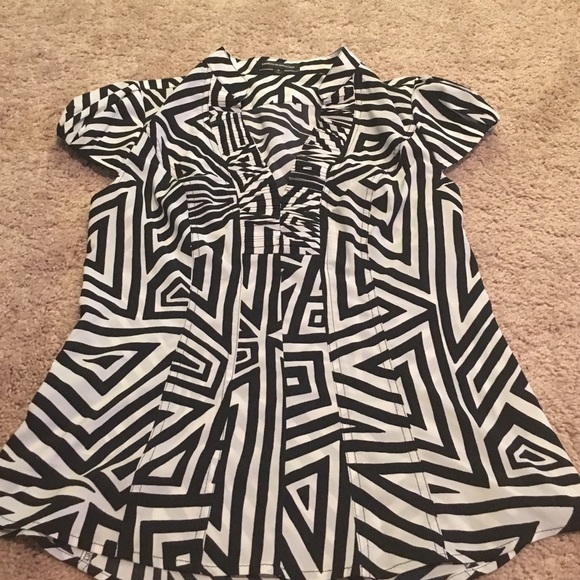 Cute dress shirt