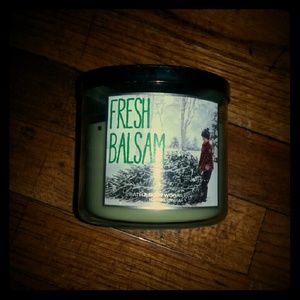 Bath&body works "fresh balsam" candle
