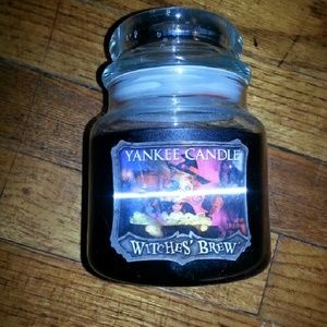 Yankee candle "witches brew" candle
