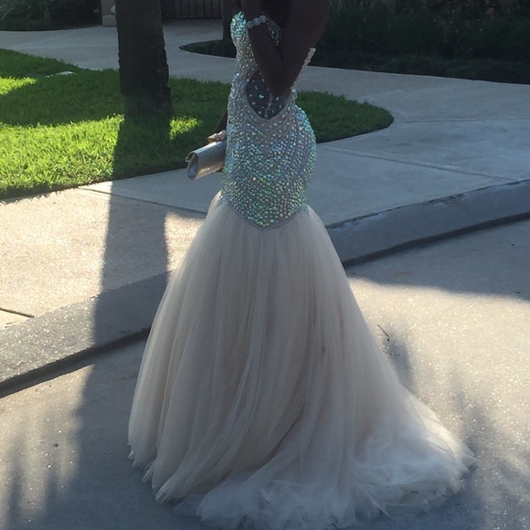 Prom/Formal/Pageant gown - Picture 3 of 3
