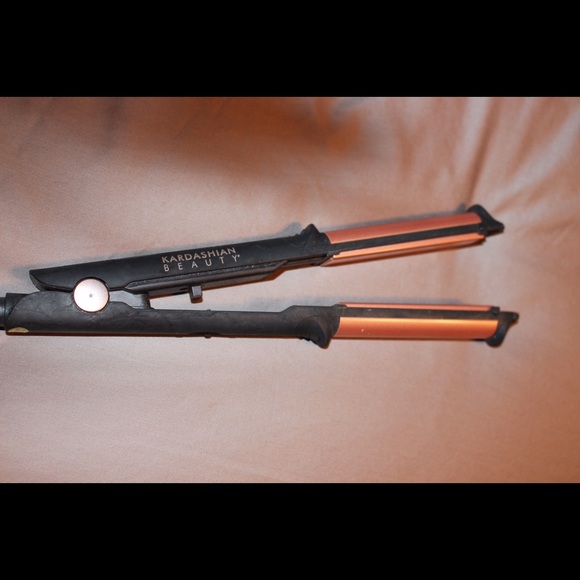 Kardashian straightening/curling iron.