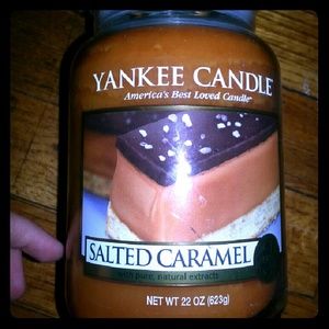 Yankee candle "salted caramel"