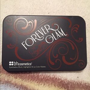 Forever Glam BH cosmetics palette