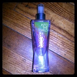 "Into the wild" VS body spray