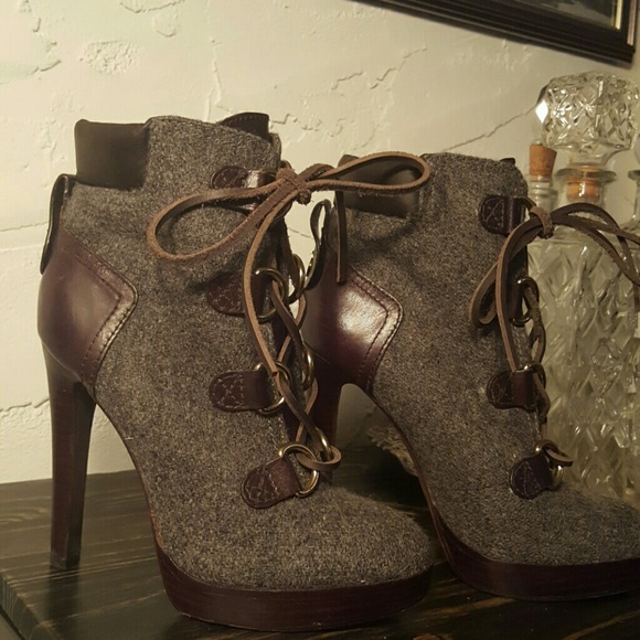ONE DAY SALE! Tory Burch Brown Leather Booties