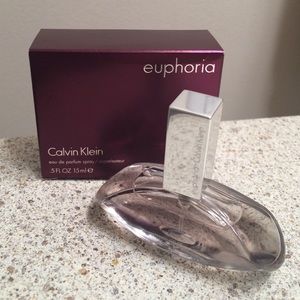Calvin Klein Euphoria perfume 🌬🌹🌸🌺