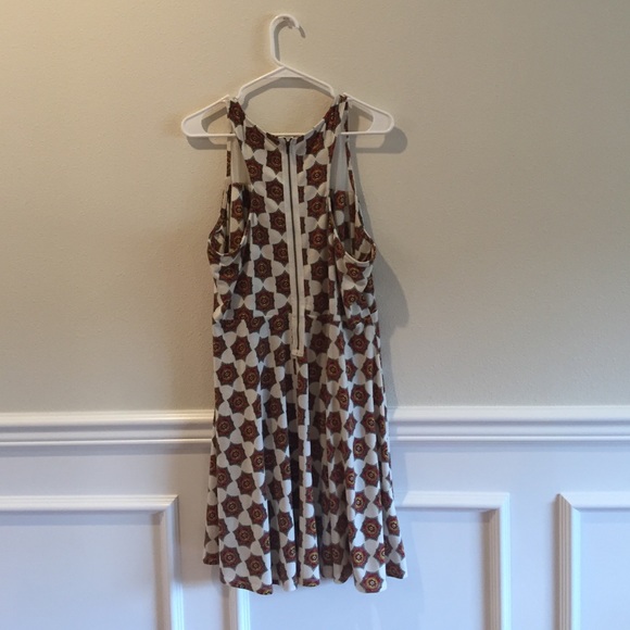 Geometric Dress - Picture 3 of 3