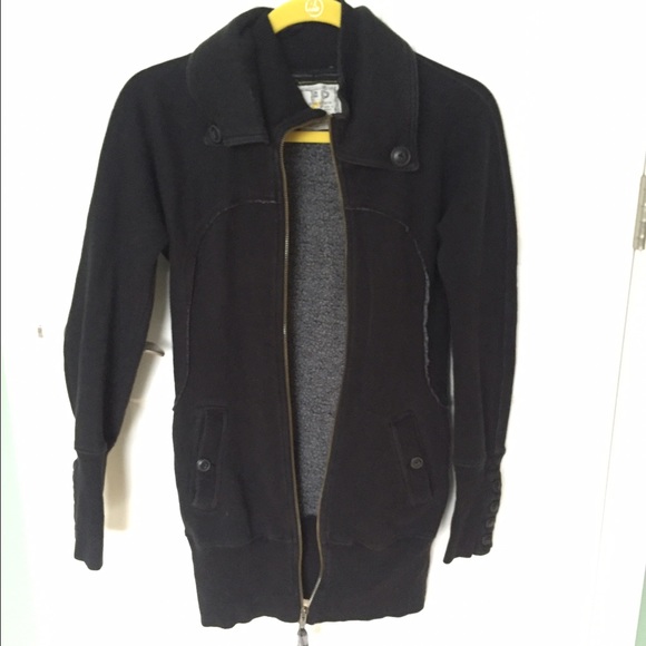 REPOSH Free People Black Sweater Jacket