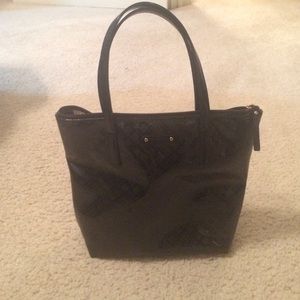 Black Kate spade hand bag