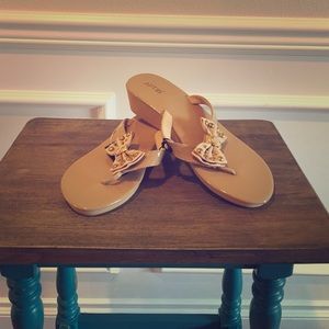 Slightly Fancy Wedged Flip-Flops