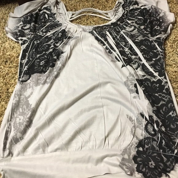 Grey top Maurices plus size 1