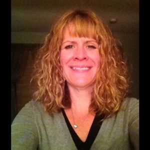 Meet your Posher, Debbra