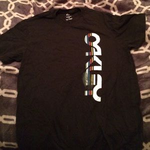 Oakley tee