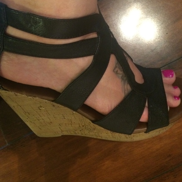 Black Cork Wedges