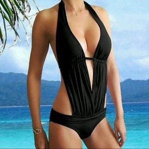 Nwot Kenneth Cole black monokini