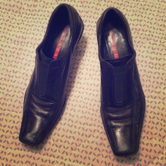 Prada kitten Heels sz 37