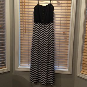 Strapless Chevron Print Maxi Dress