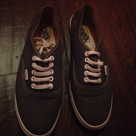 gray vans