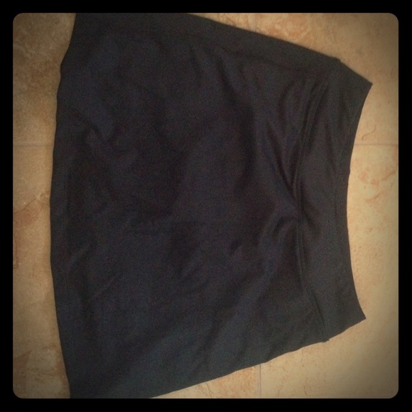 Title nine skirt brand new!