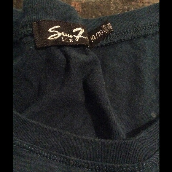 Long sleeve top - Picture 2 of 2