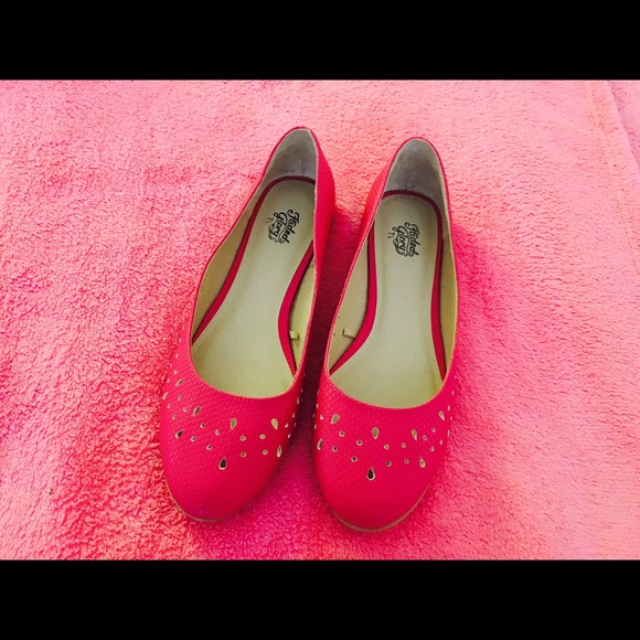 🎀 Pink flats! 🎀