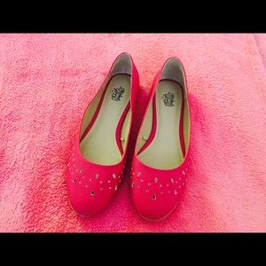 🎀 Pink flats! 🎀