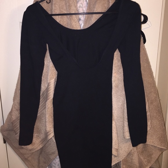 Long sleeve tight dress