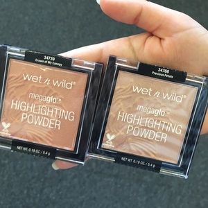 Wet n wild highlighters. Brand new. Both colors