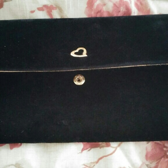 Victoria's Secret clutch purse - Picture 2 of 4