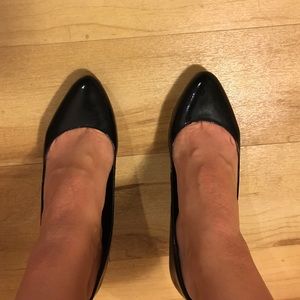 Reposh!!! Black patent Vince Camuto heels