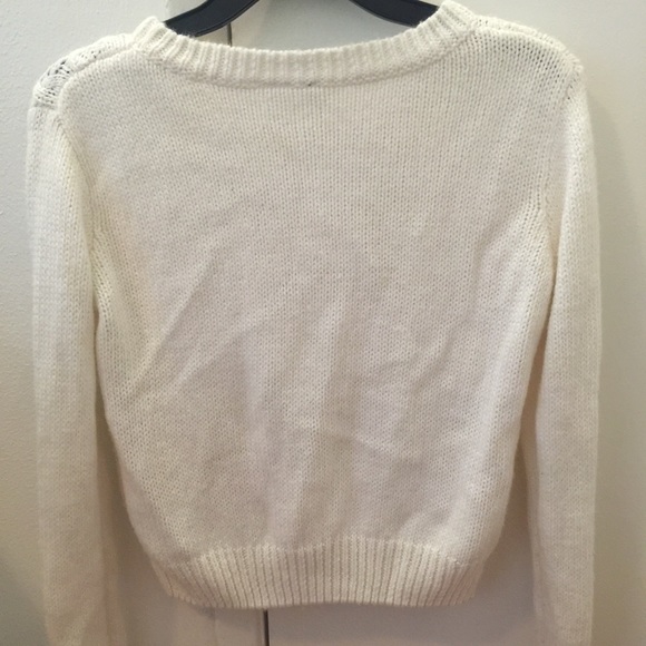 Knitted - Picture 2 of 3