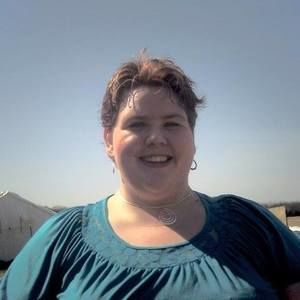 Meet your Posher, Holly