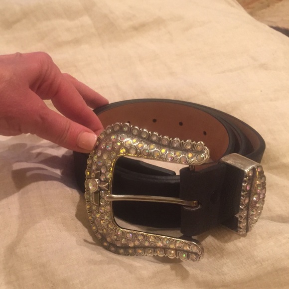 Justin Ladies Belt. Never worn