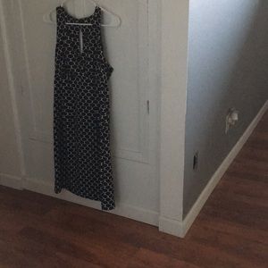 Dress in black and white