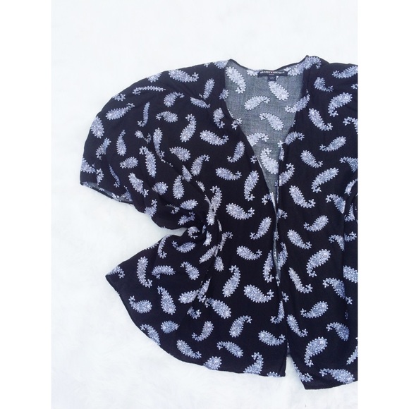 •Brandy Melville• Kimono