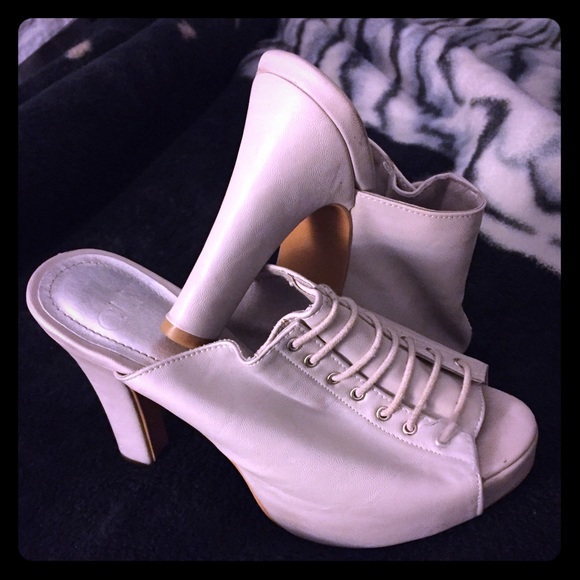 CLN Step-in heels