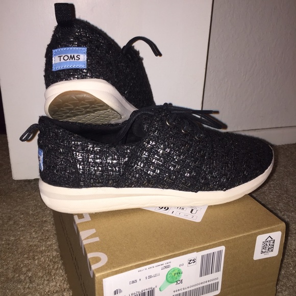 only worn twice and in great condition
