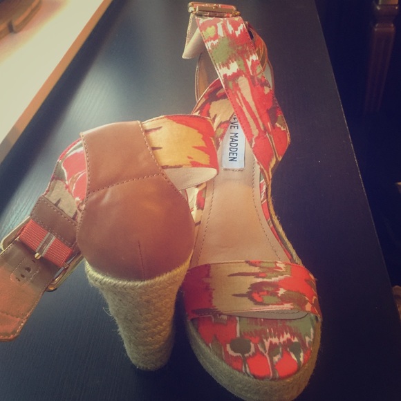 Brand New Steve Madden Wedge Heals