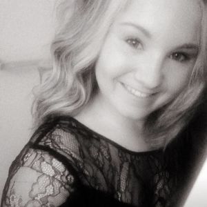 Meet your Posher, Felicia