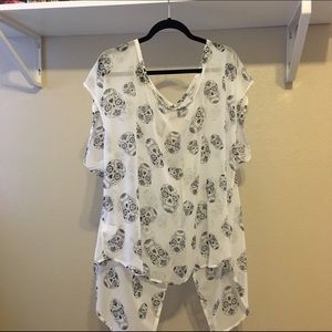 Torrid sheer sugar skull top. New No Tags.