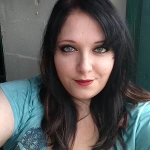 Meet your Posher, Kelli