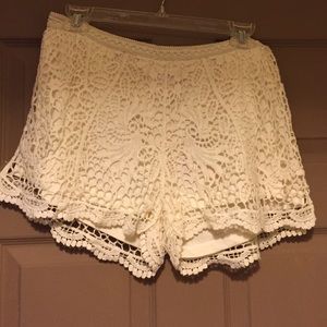 NWT Cream solid color shorts