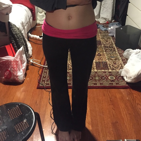 VS Pink Yoga Pants