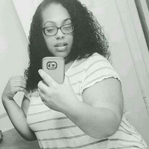 Meet your Posher, Jocelyn