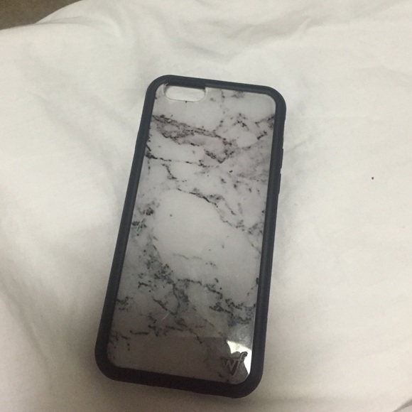 iPhone 6/6s White Marble Wildflower iPhone case